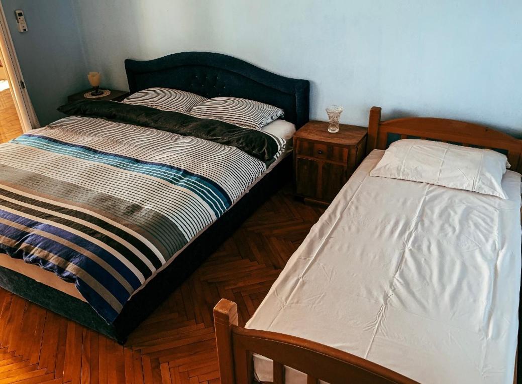 Peaceful, Cosy Tivat Guesthouse エクステリア 写真